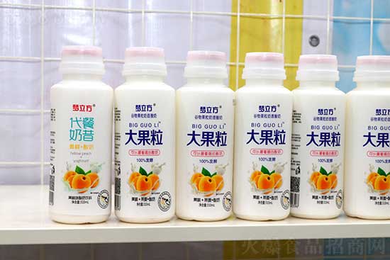 夢立方果粒酸奶 夢立方果粒酸奶